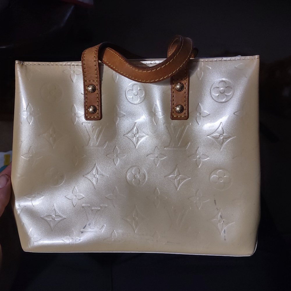 Louis Vuitton Lead PM Vernis Pearl White.